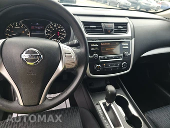 2016 Nissan Altima 2.5 S – miniatura 11