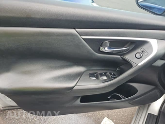 2016 Nissan Altima 2.5 S – miniatura 9