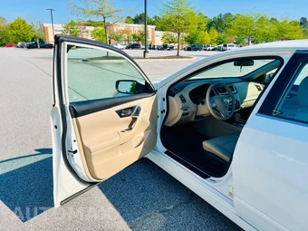 2016 Nissan Altima 2.5 S - miniatura 10