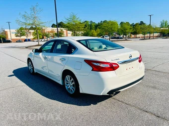 2016 Nissan Altima 2.5 S - miniatura 7