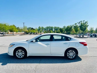 2016 Nissan Altima 2.5 S - miniatura 8