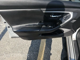 2016 Nissan Altima 2.5 S - miniatura 9