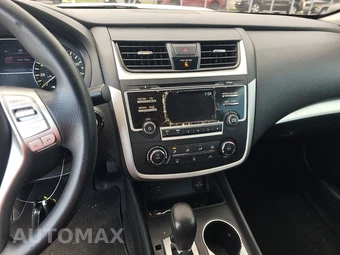 2016 Nissan Altima 2.5 S - miniatura 11