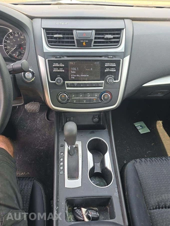 2016 Nissan Altima 2.5 S - miniatura 10
