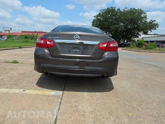 2016 Nissan Altima 2.5 S – miniatura 4