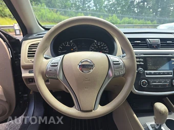 2016 Nissan Altima 2.5 S – miniatura 10