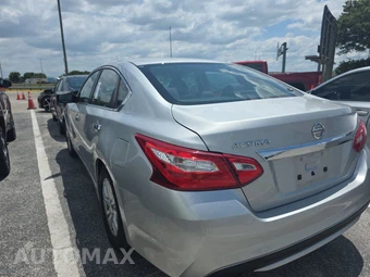 2016 Nissan Altima 2.5 S – miniatura 6