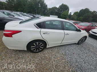 2016 Nissan Altima 2.5 SL – miniatura 4