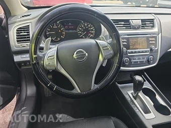 2016 Nissan Altima 2.5 SR – miniatura 14