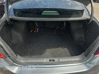 2016 Nissan Altima 2.5 SR – miniatura 19