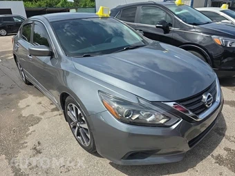 2016 Nissan Altima 2.5 SR – miniatura 3