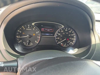 2016 Nissan Altima 2.5 SR - miniatura 12