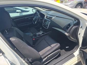 2016 Nissan Altima 2.5 SR - miniatura 8