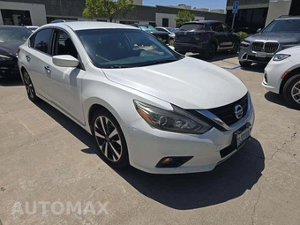 2016 Nissan Altima 2.5 SR - miniatura 4