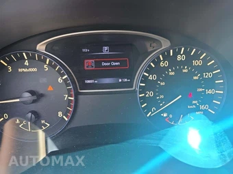 2016 Nissan Altima 2.5 SR – miniatura 9