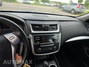 2016 Nissan Altima 2.5 SR – miniatura 14