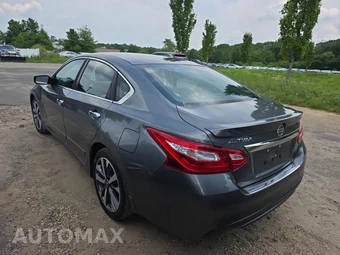 2016 Nissan Altima 2.5 SR – miniatura 6