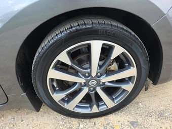 2016 Nissan Altima 2.5 SR – miniatura 9