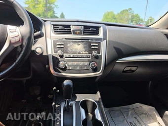 2016 Nissan Altima 2.5 SR - miniatura 7