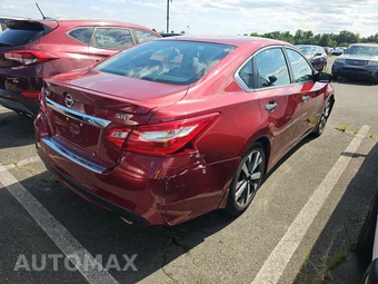 2016 Nissan Altima 2.5 SR - miniatura 4