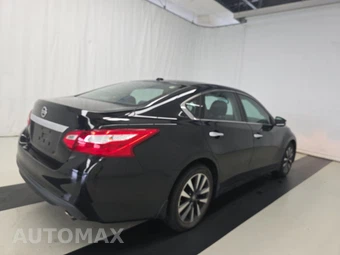 2016 Nissan Altima 2.5 SV - miniatura 4