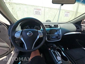 2016 Nissan Altima 2.5 SV – miniatura 11