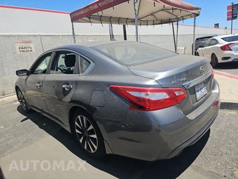 2016 Nissan Altima 2.5 SV – miniatura 6
