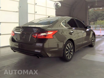 2016 Nissan Altima 2.5 SV – miniatura 4