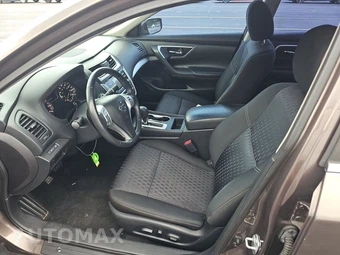 2016 Nissan Altima 2.5 SV – miniatura 7