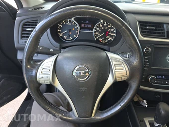 2016 Nissan Altima 2.5 SV – miniatura 10