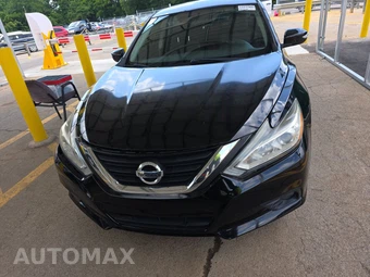 2016 Nissan Altima 2.5 SV – miniatura 2