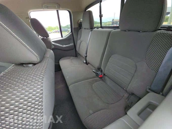 2016 Nissan Frontier Desert Runner Crew Cab Medium Bed – miniatura 10