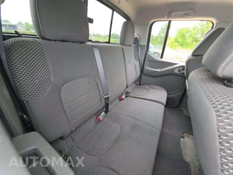 2016 Nissan Frontier Desert Runner Crew Cab Medium Bed – miniatura 13