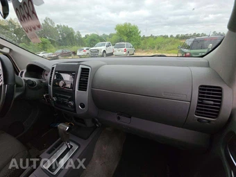 2016 Nissan Frontier Desert Runner Crew Cab Medium Bed – miniatura 16