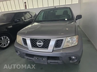 2016 Nissan Frontier Desert Runner Crew Cab Medium Bed – miniatura 2