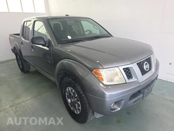 2016 Nissan Frontier Desert Runner Crew Cab Medium Bed – miniatura 3
