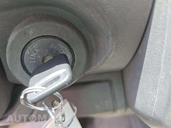 2016 Nissan Frontier S Extended Cab Medium Bed – miniatura 5