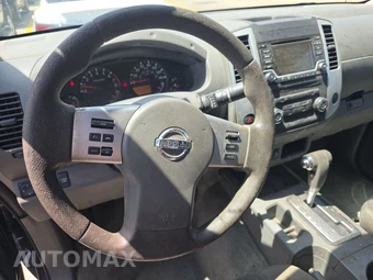 2016 Nissan Frontier SV – miniatura 10