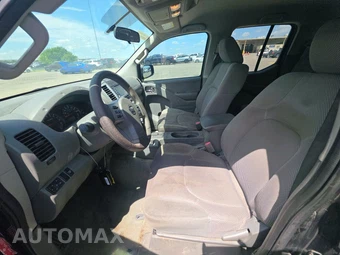 2016 Nissan Frontier SV – miniatura 7