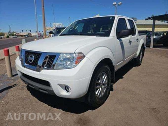 2016 Nissan Frontier SV Crew Cab Medium Bed