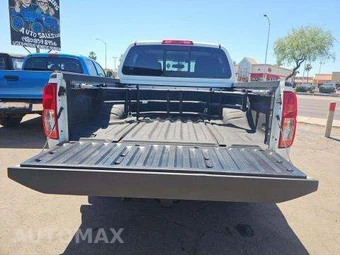 2016 Nissan Frontier SV Crew Cab Medium Bed – miniatura 14