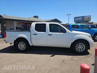 2016 Nissan Frontier SV Crew Cab Medium Bed – miniatura 4
