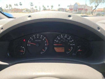 2016 Nissan Frontier SV Crew Cab Medium Bed – miniatura 9