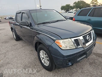 2016 Nissan Frontier SV Crew Cab Medium Bed - miniatura 3