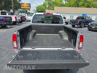 2016 Nissan Frontier SV Crew Cab Medium Bed – miniatura 11