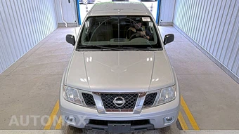 2016 Nissan Frontier SV Crew Cab Medium Bed – miniatura 2