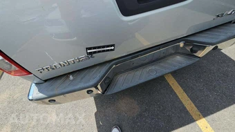 2016 Nissan Frontier SV Crew Cab Medium Bed – miniatura 26