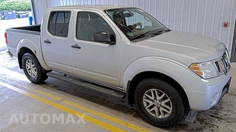 2016 Nissan Frontier SV Crew Cab Medium Bed – miniatura 3