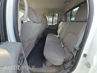 2016 Nissan Frontier SV Crew Cab Medium Bed - miniatura 13