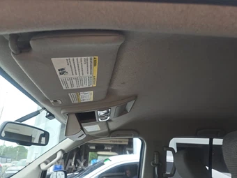 2016 Nissan Frontier SV Crew Cab Medium Bed – miniatura 17